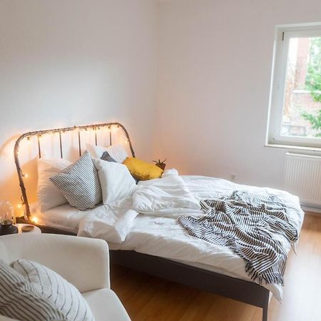 Grosse 3 Zimmer Wohnung Mit Netflix In Zentraler Lage Эрфурт Экстерьер фото